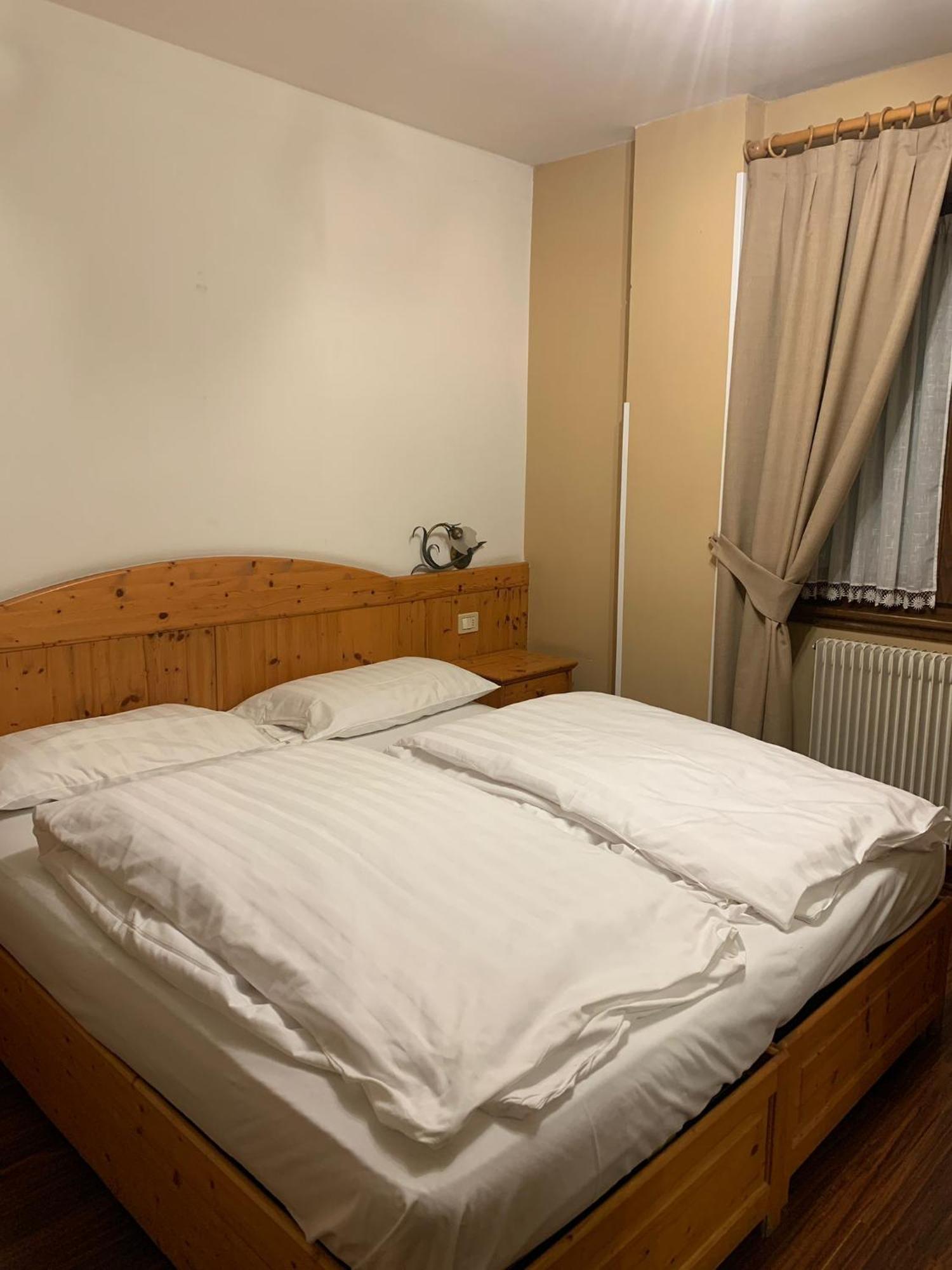 Garni Bonsai Bed & Breakfast Pinzolo Exterior foto